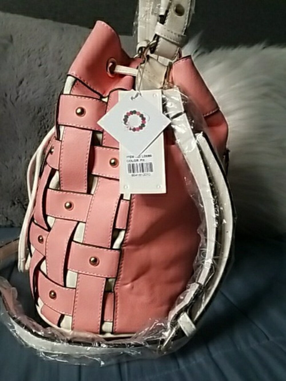Woven Pink Drawstring Crossbody Bag - Unbranded - Picture 2 of 16